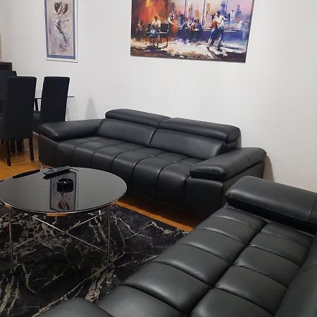 Apartman Casa Banja Luka Buitenkant foto