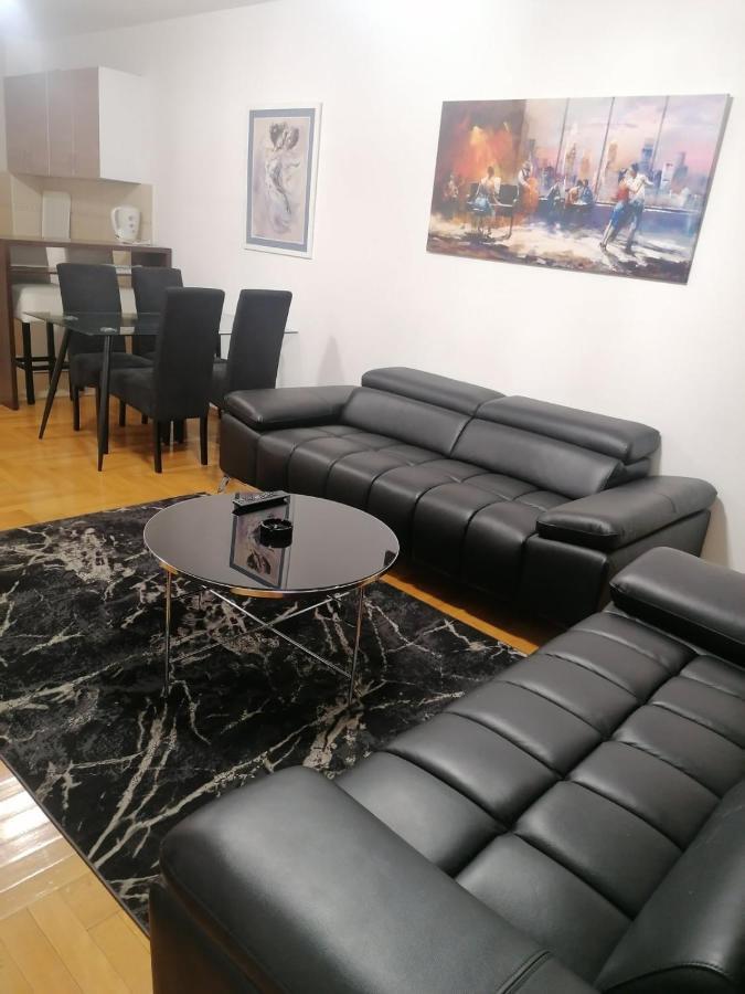 Apartman Casa Banja Luka Buitenkant foto